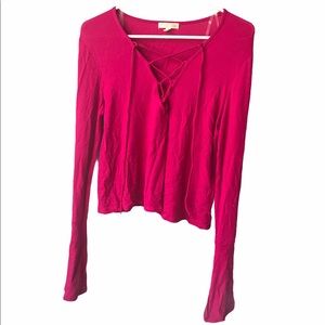 🔥Gianni Bini Fuchsia Bell Sleeve Top - M - NWT